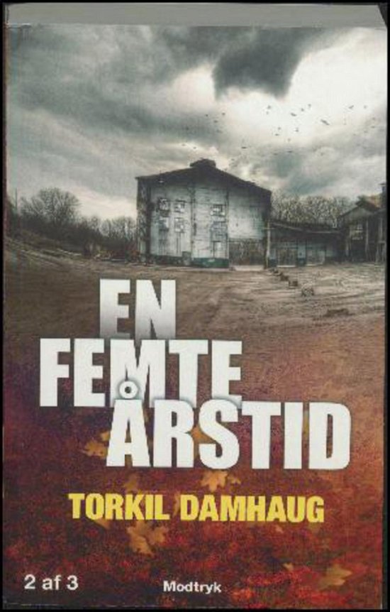 Cover for Torkil Damhaug · En Femte Årstid (Storskrift) ([bind] 2) (Book) (2017)