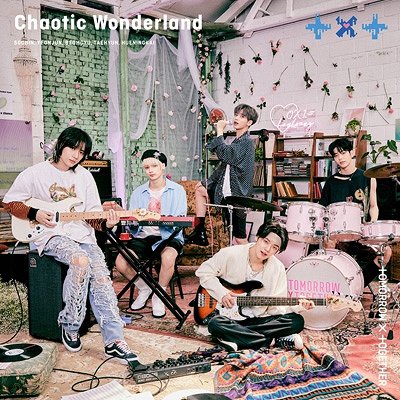Cover for Tomorrow X Together · Chaotic Wonderland (CD) [Japan Import edition] (2021)