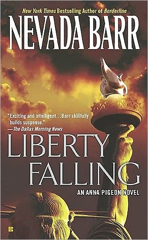 Cover for Nevada Barr · Liberty Falling (Anna Pigeon) (Paperback Book) [1st edition] (2010)