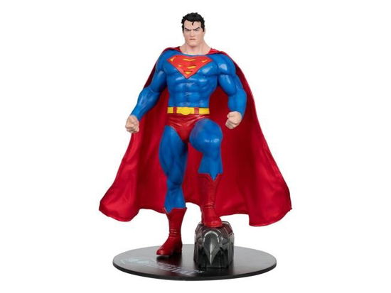 Cover for Dc Direct · Superman by Jim Lee (Mcfarlane Digital) 12 Statue (MERCH) (2024)