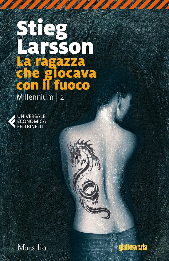 Cover for Stieg Larsson · La Ragazza Che Giocava Con Il Fuoco. Millennium. Vol. 2 (Buch)