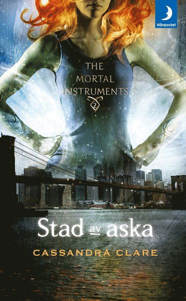 Cover for Cassandra Clare · The Mortal Instruments: Stad av aska (Paperback Bog) (2017)