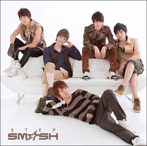 Cover for Smash · Step (SCD) [Japan Import edition] (2021)