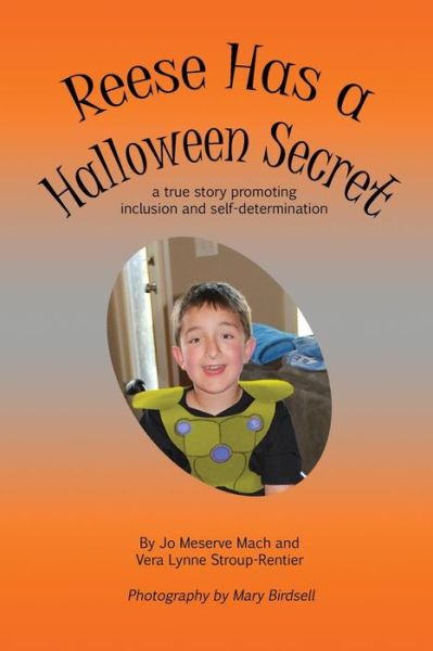 Cover for Jo Meserve Mach · Reese Has a Halloween Secret (Paperback Book) (2016)