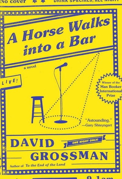 Cover for David Grossman · A Horse Walks into a Bar (Pocketbok) (2017)