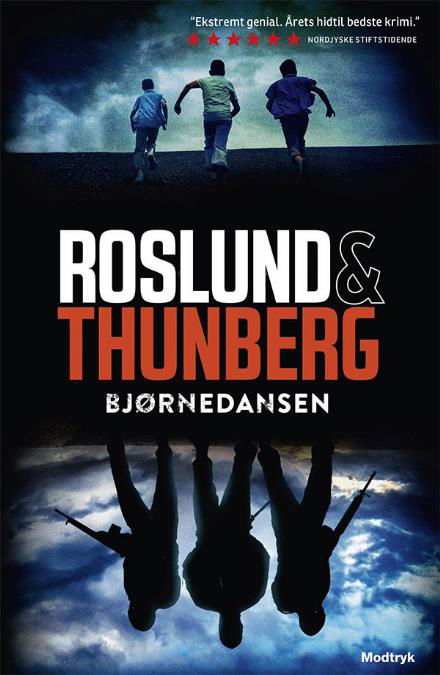 Cover for Anders Roslund &amp; Stefan Thunberg · Bjørnedansen (Paperback Bog) [4. udgave] (2017)