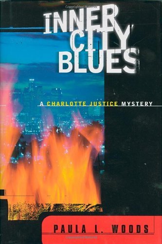 Paula L. Woods · Inner City Blues: A Charlotte Justice Novel (Taschenbuch) (2024)