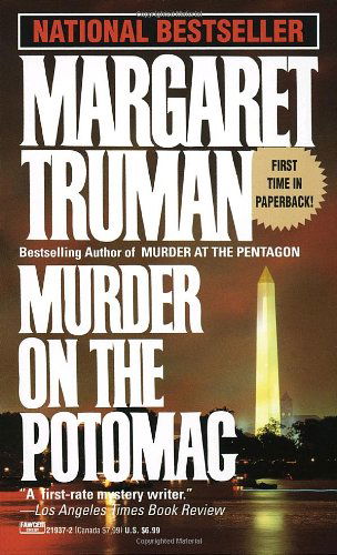 Cover for Margaret Truman · Murder on the Potomac (Capital Crime Mysteries) (Paperback Book) [Reprint edition] (1995)