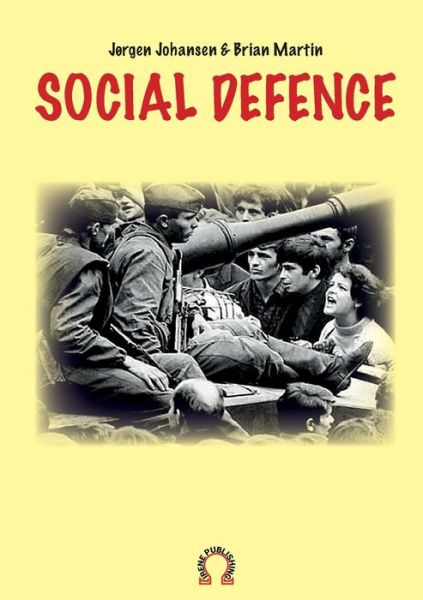 Cover for Brian Martin · Social defence (Pocketbok) (2019)