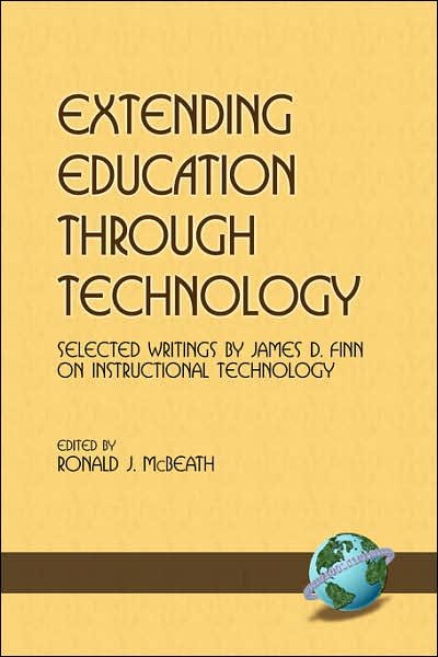 Cover for James D Finn · Extending Education Through Technology: Selected Writings by James D. Finn on Instructional Technology (Pb) (Pocketbok) (2000)