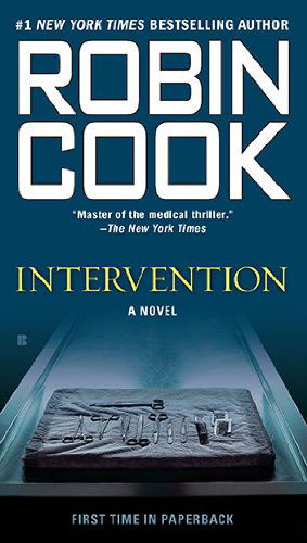 Intervention - Robin Cook - Books - Berkley - 9780425235386 - June 29, 2010