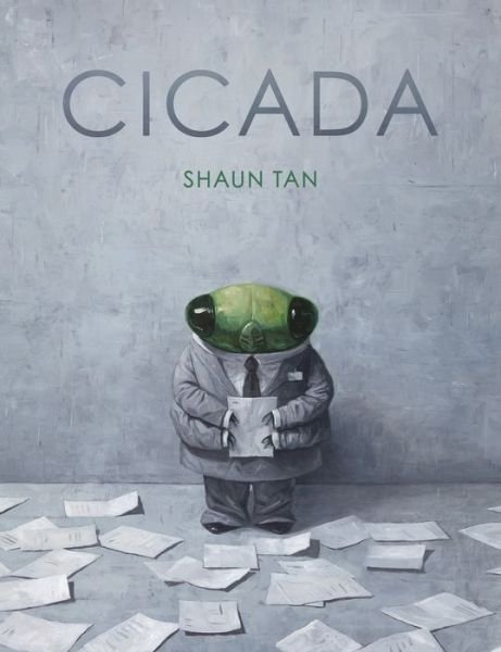 Cicada - Shaun Tan - Libros - Scholastic Inc. - 9781338298390 - 29 de enero de 2019