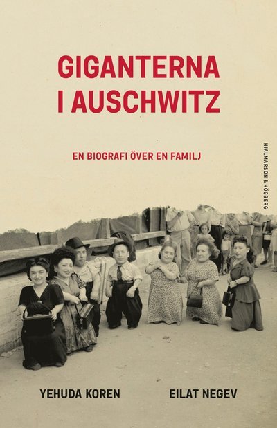 Cover for Eilat Negev · Giganterna i Auschwitz (Board book) (2024)