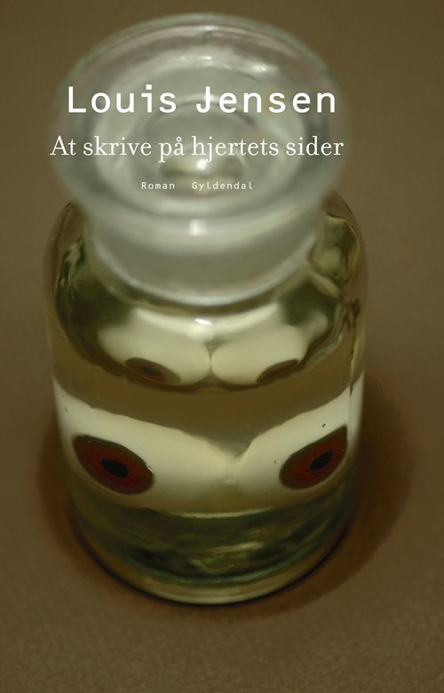 Cover for Louis Jensen · At skrive på hjertets sider (Sewn Spine Book) [1st edition] (2009)