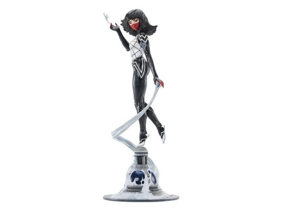 Cover for Diamond Select · Marvel Premier Collection Comic Silk Statue (MERCH) (2025)