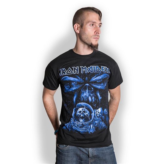 Iron Maiden Unisex T-Shirt: Final Frontier Blue Album Spaceman - Iron Maiden - Gadżety - Global - Apparel - 5055295345393 - 