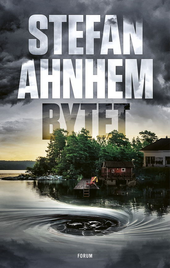 Bytet - Stefan Ahnhem - Boeken - Bokförlaget Forum - 9789137509396 - 2 oktober 2023