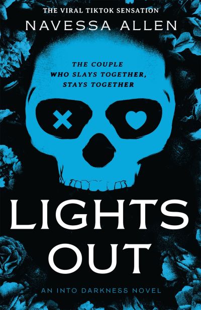 Cover for Navessa Allen · Lights Out: Tiktok's favourite dark and steamy romcom - Into Darkness (Taschenbuch) (2024)