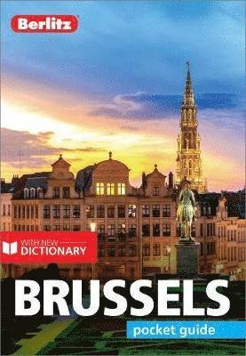 Cover for Berlitz Pocket Guide Brussels (Travel Guide with Dictionary) - Berlitz Pocket Guides (Paperback Bog) [8 Revised edition] (2018)
