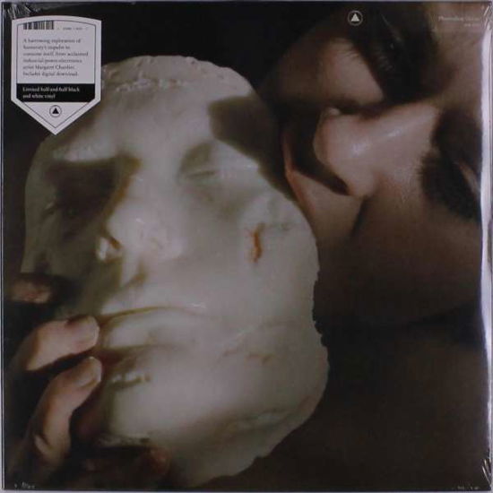 Devour (Ltd Half Balck Half White Vinyl) - Pharmakon - Musik - SACRED BONES - 0843563118405 - 30. august 2019