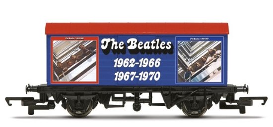 The Beatles. 1962 - 66 & 1967 - 70 Wagon - The Beatles - Produtos - THE BEATLES - 5063129012410 - 25 de outubro de 2023