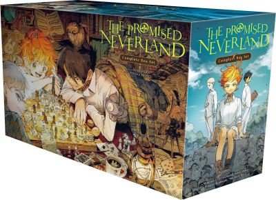 The Promised Neverland Complete Box Set: Includes volumes 1-20 with premium - The Promised Neverland Complete Box Set - Kaiu Shirai - Livros - Viz Media, Subs. of Shogakukan Inc - 9781974741410 - 26 de outubro de 2023