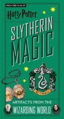 Cover for Titan Books · Harry Potter: Slytherin Magic - Artifacts from the Wizarding World: Slytherin Magic - Artifacts from the Wizarding World (Gebundenes Buch) (2021)