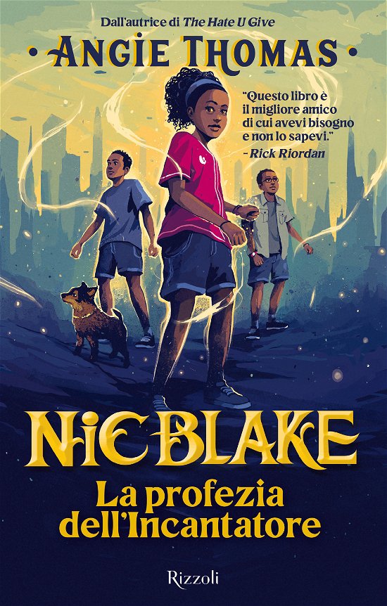 Cover for Angie Thomas · La Profezia Dell'incantatore. Nic Blake (Book)