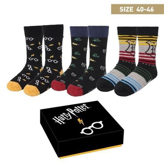 Cover for TShirt · HARRY POTTER - 3 Pairs socks pack (Size 40-46) (MERCH) (2020)