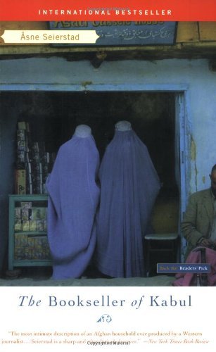 The Bookseller of Kabul - Asne Seierstad - Bücher - Little, Brown and Company - 9780316159418 - 26. Oktober 2004