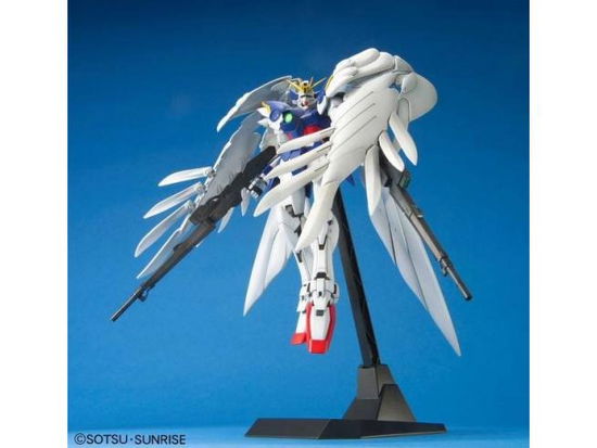 Cover for Gundam · Mg Wing Gundam Zero Custom 1/100 - Model (Zabawki)