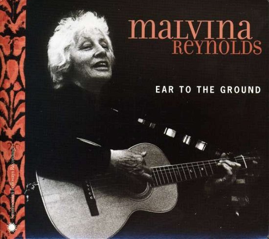 Cover for Malvina Reynolds · Ear To The Ground (CD) (2000)