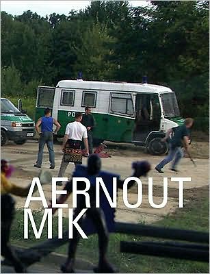 Cover for Laurence Kardish · Aernout Mik (Paperback Book) (2009)