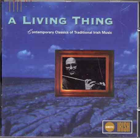 A Living Thing - V/A - Musiikki - GLOBESTYLE - 0029667309424 - maanantai 30. kesäkuuta 1997