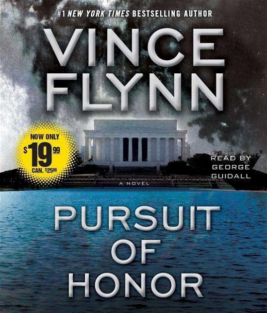 Cover for Vince Flynn · Pursuit of Honor: a Thriller (CD) (2015)