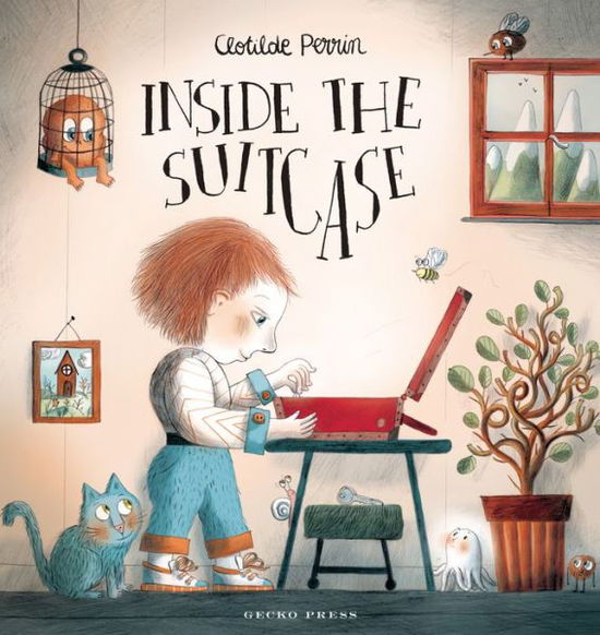 Cover for Clotilde Perrin · Inside the Suitcase (Innbunden bok) (2021)