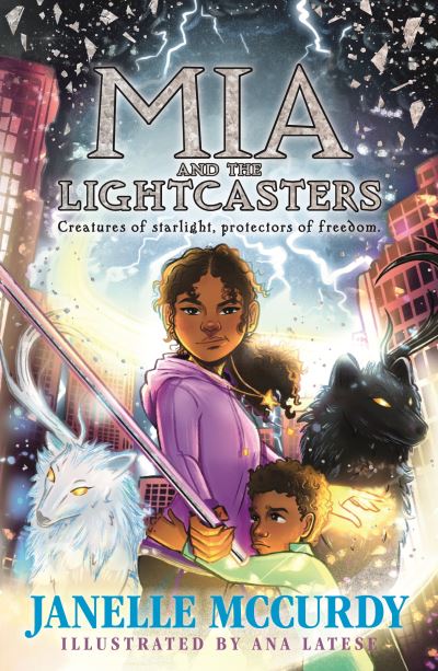 Cover for Janelle McCurdy · Mia and the Lightcasters - The Umbra Tales (Paperback Book) [Main edition] (2022)