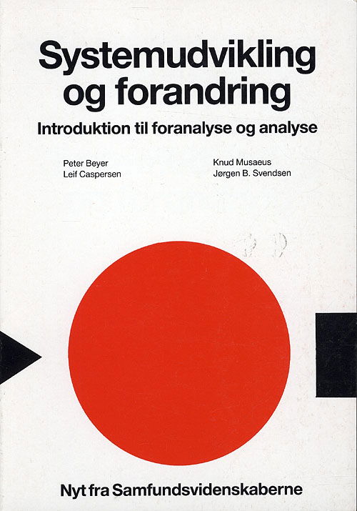 Cover for Peter Beyer · Systemudvikling og forandring (Sewn Spine Book) [1st edition] (1997)