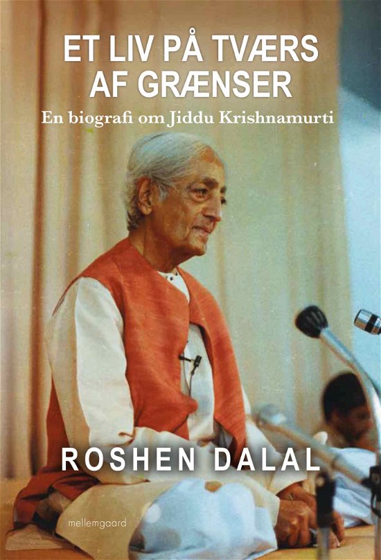 Cover for Roshen Dalal · Et liv på tværs af grænser (Sewn Spine Book) [1st edition] (2021)