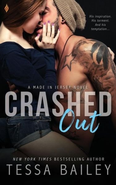 Cover for Tessa Bailey · Crashed Out (Paperback Book) (2015)