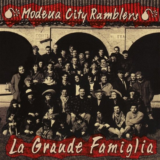 Cover for Modena City Ramblers · La Grande Famiglia (LP) [Coloured edition] (2018)