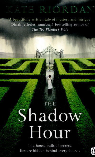 Cover for Kate Riordan · The Shadow Hour (Taschenbuch) (2016)