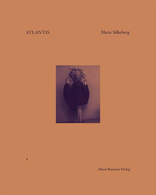 Cover for Marie Silkeberg · Atlantis (Hardcover Book) (2017)