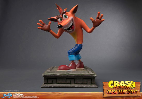 CRASH BANDICOOT - Crash Bandicoot Statue - 41cm - Crash Bandicoot - Merchandise -  - 5060316621448 - February 7, 2019