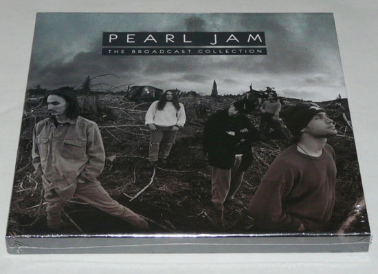 Cover for Pearl Jam · The Pearl Jam Broadcast Collection (VINIL) [Box set] (2017)