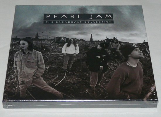 The Pearl Jam Broadcast Collection - Pearl Jam - Music - PARACHUTE - 0803343136449 - February 24, 2017