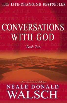 Cover for Neale Donald Walsch · Conversations with God - Book 2: An uncommon dialogue (Paperback Book) (1999)