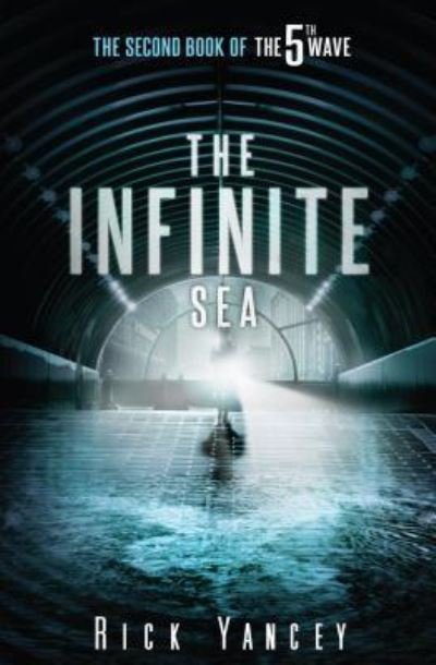 Cover for Rick Riordan · The Infinite Sea (Paperback Bog) (2018)