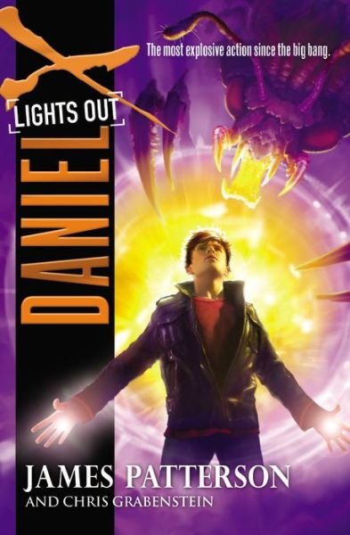 Cover for James Patterson · Daniel X: Lights out (Inbunden Bok) (2015)