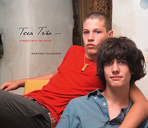 Martine Fougeron: Teen Tribe: A World with Two Sons - Martine Fougeron - Bücher - Steidl Publishers - 9783869305455 - 26. Juni 2025
